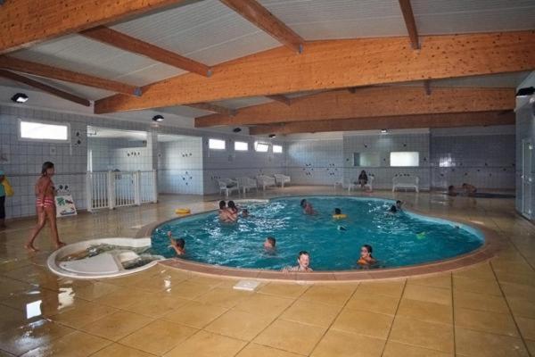 Anne Marie Vous Accueilles Dans Son Logement Familiale Pour 6 Personnes 3 Chambres Confortable Proche D Europa Park A Boofzheim Dans Camping 3 Etoiles المظهر الخارجي الصورة