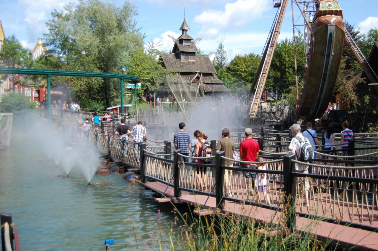 Anne Marie Vous Accueilles Dans Son Logement Familiale Pour 6 Personnes 3 Chambres Confortable Proche D Europa Park A Boofzheim Dans Camping 3 Etoiles المظهر الخارجي الصورة